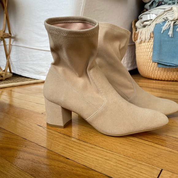 Brand new, never worn Stuart Weiztman booties. - Picture 2 of 6